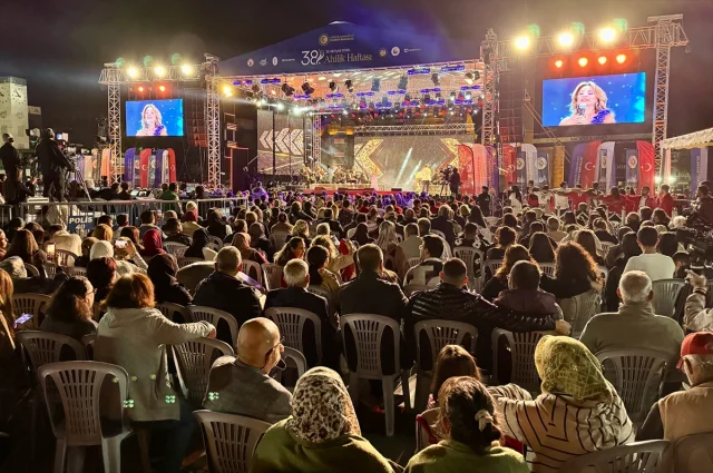 Ahilik Haftası'nda Kırşehir'de Coşkulu Konser Gecesi