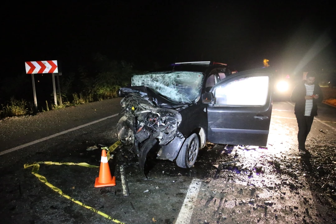 Ordu'da Trafik Kazası Şoku: İki Araç Çarpıştı, Bilanço Ağır
