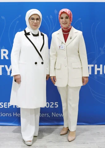Emine Erdoğan'ın BM'deki Çarpıcı Mesajları Aileyi Yeniden Tanımlıyor