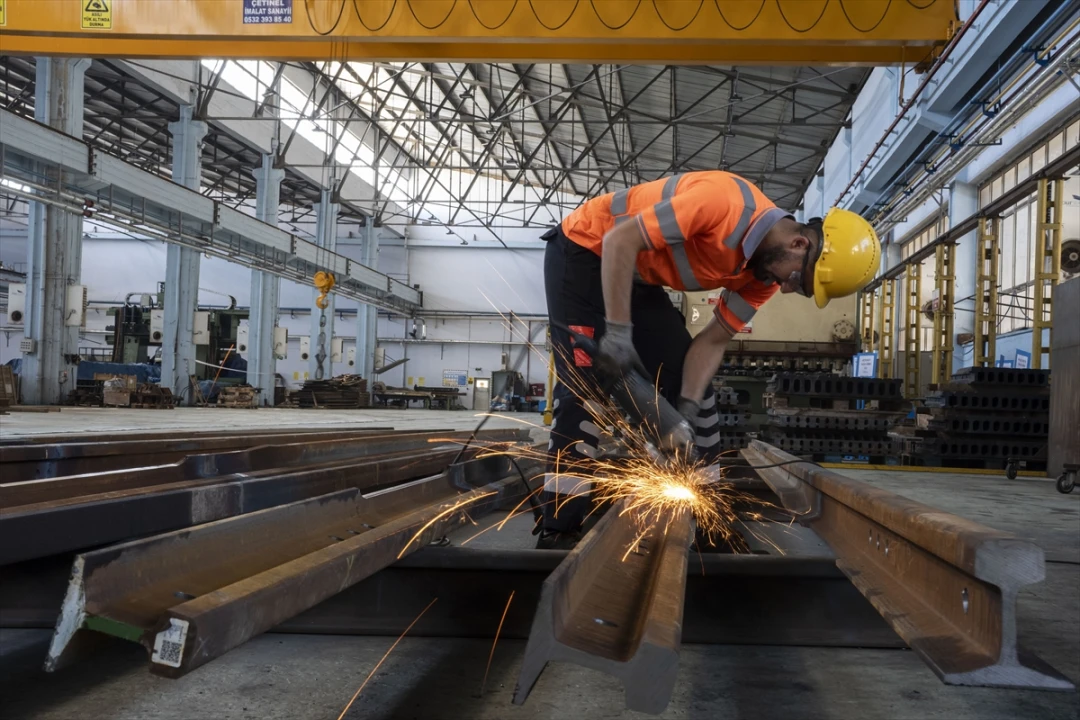 TCDD'nin 169 Yıllık Serüveni Demiryolu Emekçileriyle Devam Ediyor