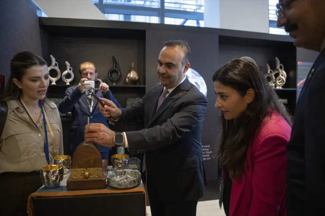 Anadoludakiler Sergisi New York'ta: Benzersiz Anadolu Hazine...