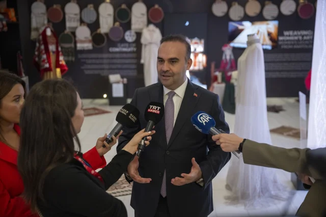 Anadoludakiler Sergisi New York'ta: Benzersiz Anadolu Hazineleri Sahne Alıyor