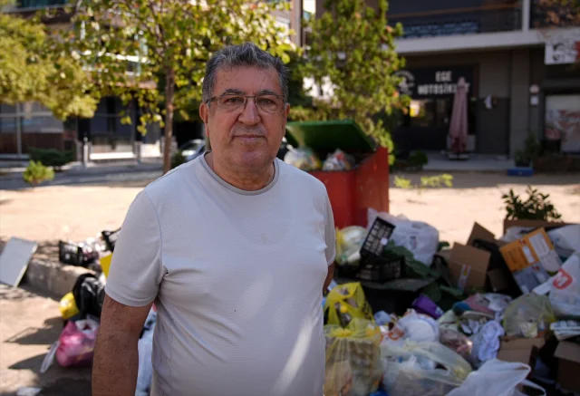 İzmir Karşıyaka'da Çöpler Alarma Geçirdi