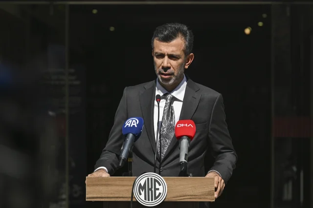 Asker Ressamlar Sergisi Ankaralıları Büyülüyor