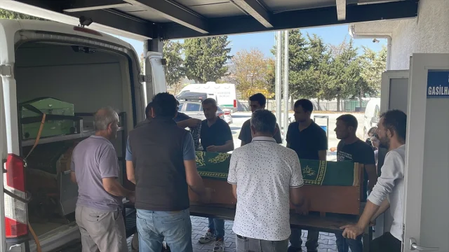 Bursa'daki Korkunç Yangında Hayatta Kalan Kadının Şok Eden Açıklamaları