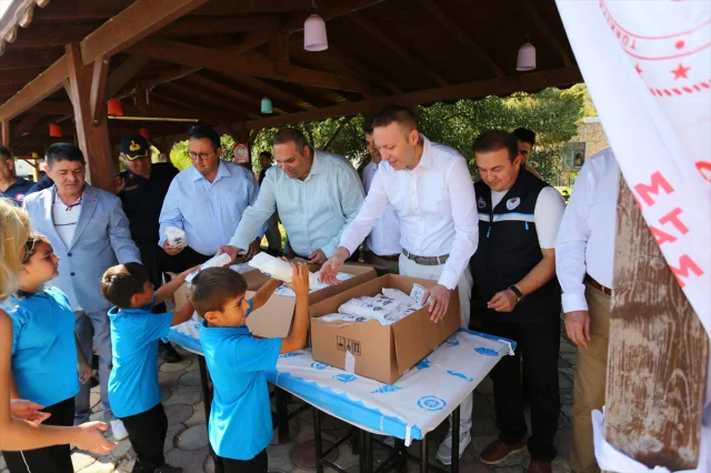 Muğla'da Heyecan Verici Etkinlik: Yüz Binlerce Balık Yavrusu Denize Kavuştu