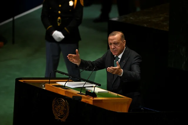 Cumhurbaşkanı Erdoğan'dan Sudan Çıkışı: Barış İçin Harekete Geçin