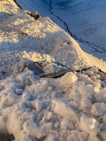 Rize'de Çığın Gölgesindeki Zorlu Kurtarma Operasyonu