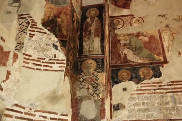 Sinop'ta 700 Yıllık Kilise Ziyaretçilerine Tarihi Yolculuk Sunuyor
