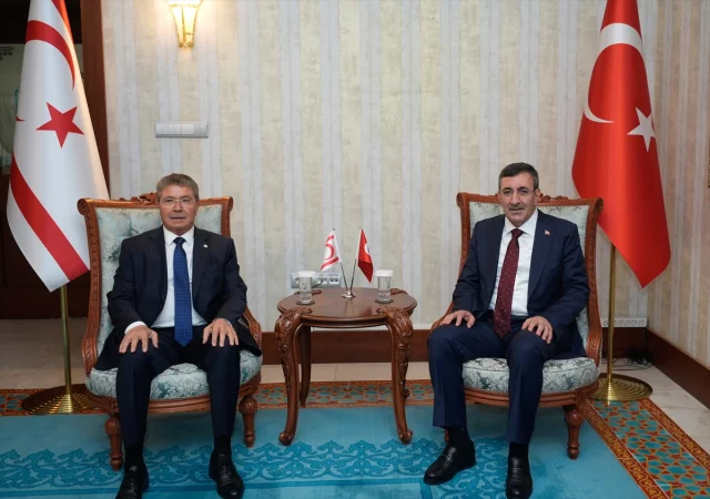Yılmaz ve Üstel Görüşmesinde KKTC İçin Kritik Adımlar