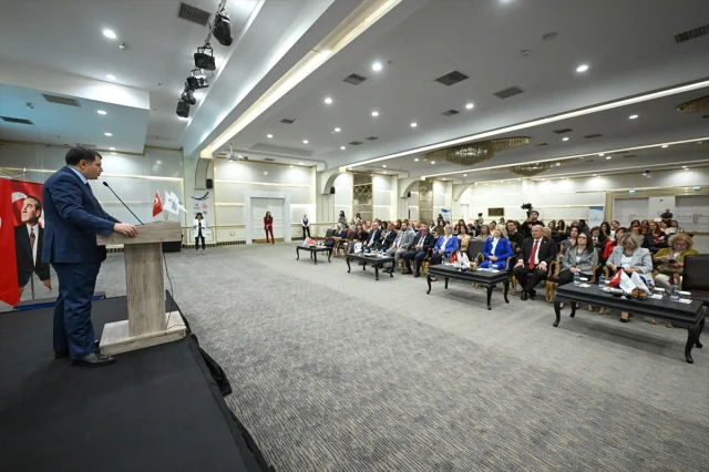 Kadınlar ve Gençler Teknolojiyle Nasıl Güçleniyor?