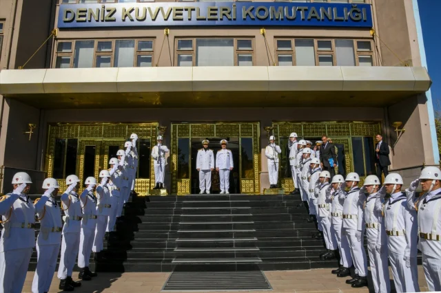 Deniz Kuvvetleri Komutanları Sürpriz Toplantıda Bir Araya Ge...