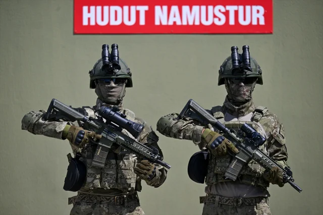 Van-İran Sınırındaki Dev Güvenlik Projesi Merak Uyandırıyor
