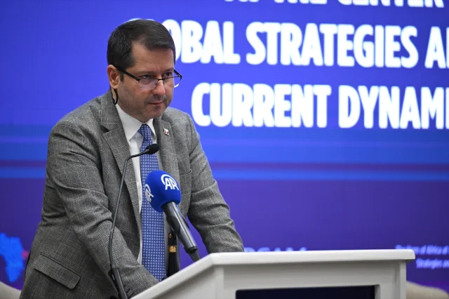 Afrika Boynuzu Küresel Güçlerin İlgisini Çekiyor