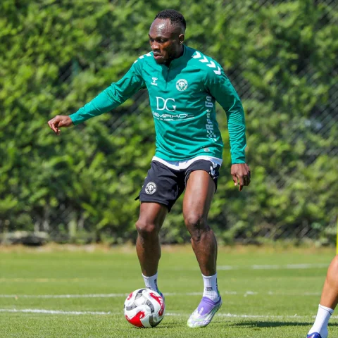 Konyaspor ile Başakşehir Karşılaşmasına Geri Sayım Başladı