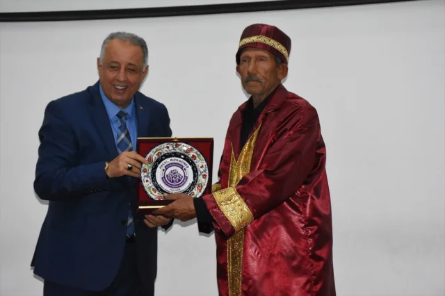 Afyonkarahisar'da Ahilik Ruhuyla Damga Vuran Usta: 45 Yıllık Emekle 'Yılın Ahisi'
