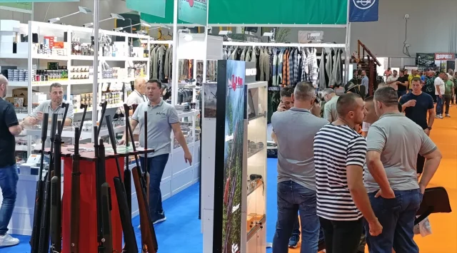 Sırbistan'da Av Tutkunları Buluşuyor: Novi Sad'da Büyük Etkinlik