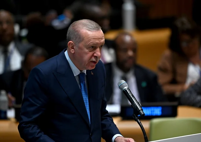Cumhurbaşkanı Erdoğan İklim Zirvesi'nde Türkiye'nin Çevresel Hedeflerini Açıkladı