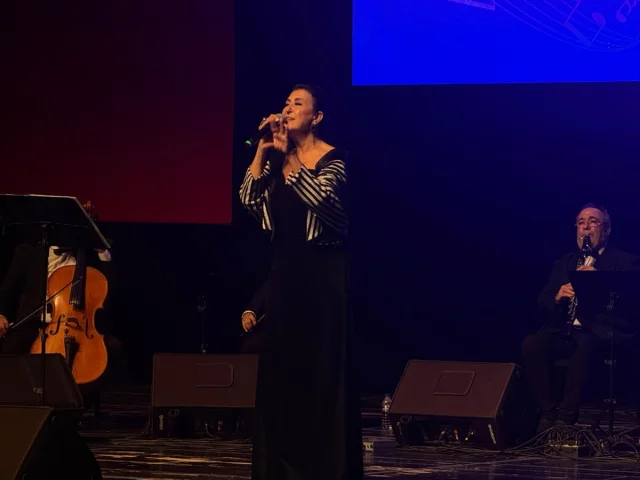 Bursa'da Zeki Müren Şarkılarıyla Dolu Unutulmaz Gece