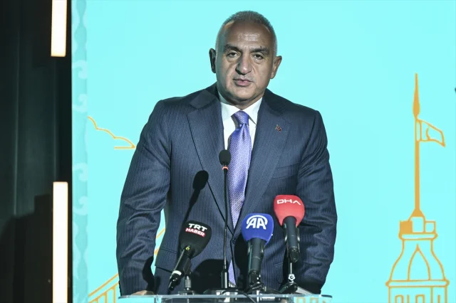 Bakan Ersoy Spotify Konferansında Müzik Endüstrisini Değerlendirdi