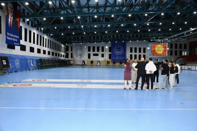 Samsun'da Suçlu Çocuklar Sporla Kurtuluşa: Floor Curling Eğitimi Başladı
