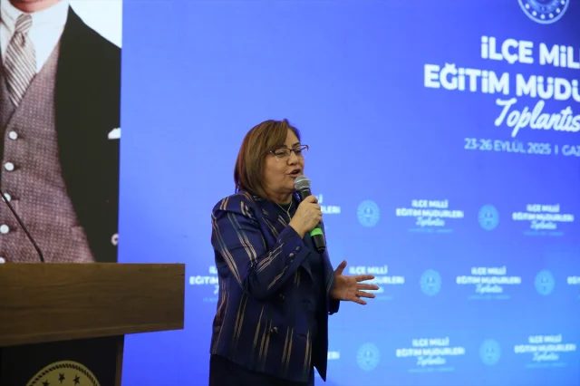 Bakan Yusuf Tekin'den Eğitimde Zorlu Mücadele Mesajı
