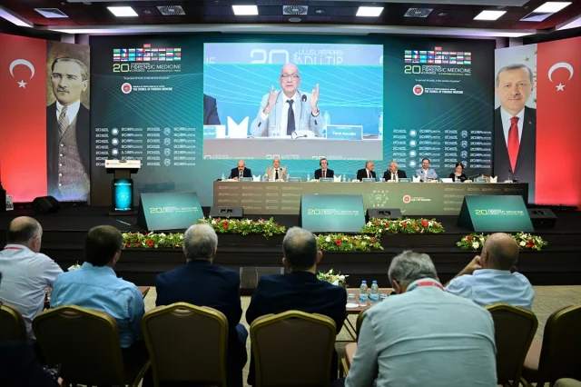 Mehmet Dinç, Bağımlılıkla Mücadelede Yeşilay'ın Stratejisini Açıkladı