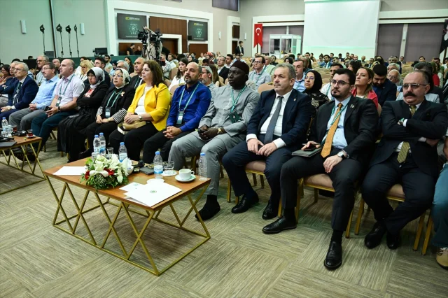 Mehmet Dinç, Bağımlılıkla Mücadelede Yeşilay'ın Stratejisini Açıkladı