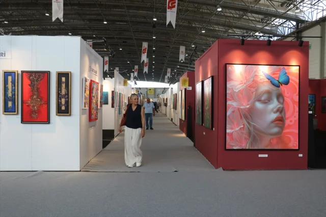 Adana Sanat Yağmuruna Hazır: Artconcept Fuarı'na Yoğun İlgi
