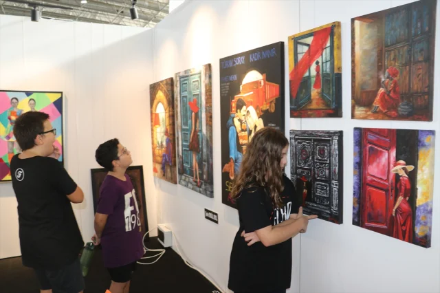 Adana Sanat Yağmuruna Hazır: Artconcept Fuarı'na Yoğun İlgi