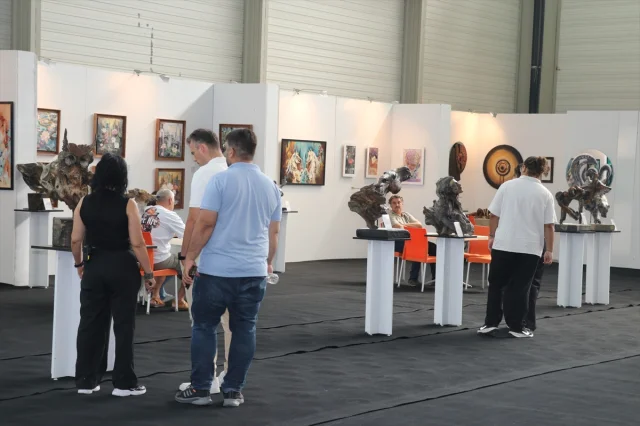 Adana Sanat Yağmuruna Hazır: Artconcept Fuarı'na Yoğun İlgi