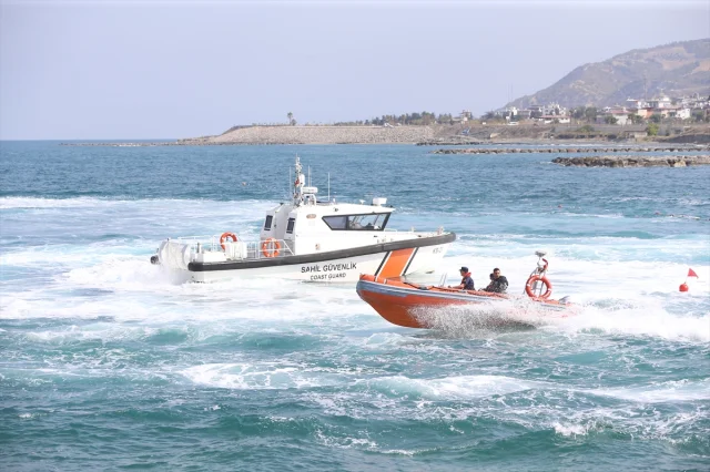 Hatay'da Denizcilik Şenliği Coşkusu Katılımcıları Büyüledi