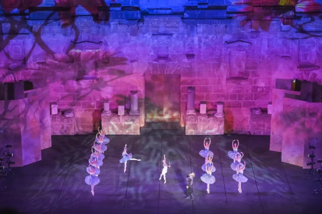 Aspendos'ta Muhteşem "Don Kişot" Gösterisi Nefes Kesti