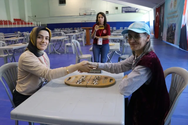 Amasya'da Uluslararası Zeka Oyunları Turnuvası Büyük İlgi Topladı