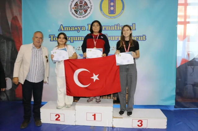 Amasya'da Uluslararası Zeka Oyunları Turnuvası Büyük İlgi Topladı
