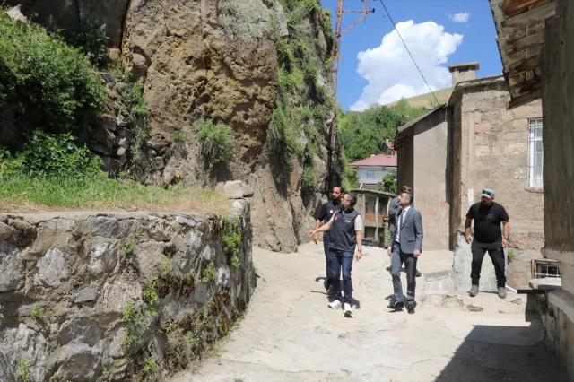 Bitlis Yollarında Güvenlik Atağı: Çelik Ağlarla Radikal Önlem