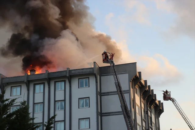 Ordu'da 8 Katlı Binada Korkutan Yangın