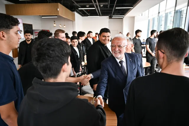Mustafa Elitaş'ın Çarpıcı Konuşması Başakşehir'de Yankı Buldu