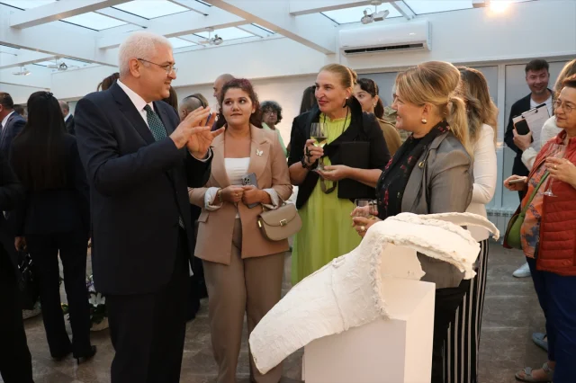Sofya'da Türk Sanatçılardan Büyüleyici Sergi