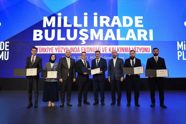 Cumhurbaşkanı Yardımcısı Yılmaz'dan Ekonomik Büyüme ve Kalkınma Vizyonu