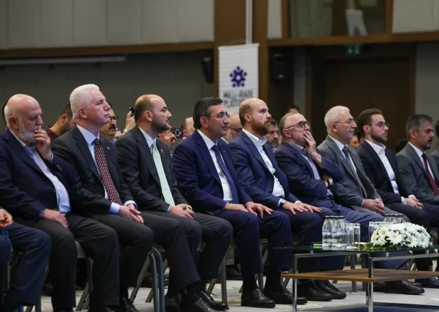 Cumhurbaşkanı Yardımcısı Yılmaz'dan Ekonomik Büyüme ve Kalkınma Vizyonu