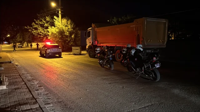 Elazığ'da Sopalı Kavga Mahalleliyi Ayaklandırdı