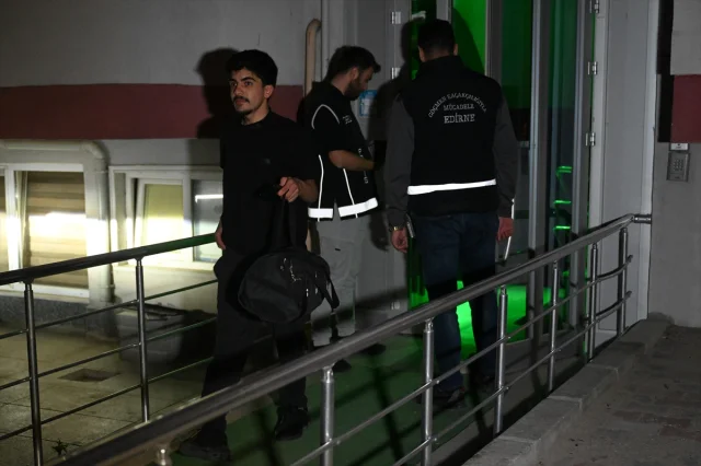 Edirne'nin Ara Sokaklarında Yakalanan Düzensiz Göçmenler Gündemde