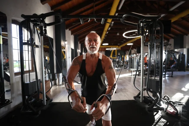 76 Yaşındaki "Herkül Dede"nin İlham Veren Spor Yolculuğu