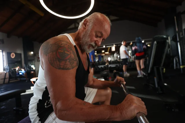 76 Yaşındaki "Herkül Dede"nin İlham Veren Spor Yolculuğu