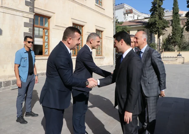 Kilislileri Heyecanlandıran Ziyaret Milli Eğitim Bakan Yardı...