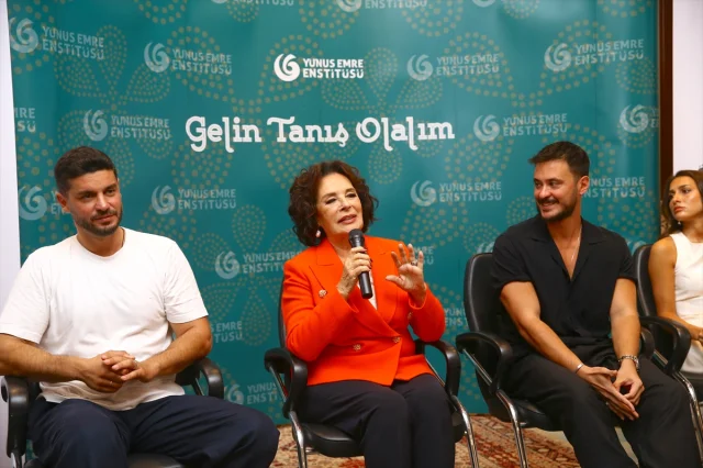 Türk Sinema Yıldızları Bakü'de Gençlerle Buluştu: Sinemanın Geleceği Şekilleniyor