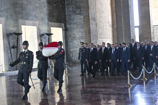 Milyonlarca Bağışçıyla Büyüyen Türk Silahlı Kuvvetlerini Güçlendirme Vakfı