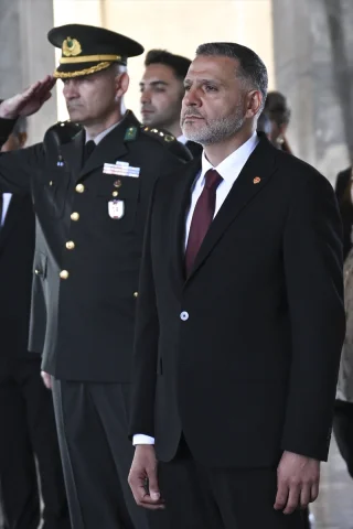 Milyonlarca Bağışçıyla Büyüyen Türk Silahlı Kuvvetlerini Güçlendirme Vakfı
