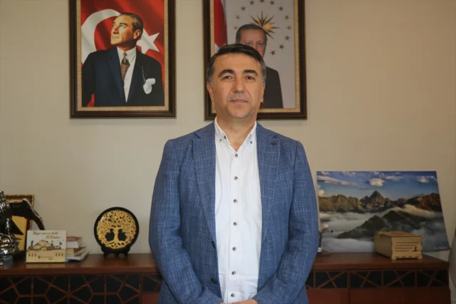 Zil Kale'nin Gizemli Tarihi ve Doğal Güzelliği Büyülüyor